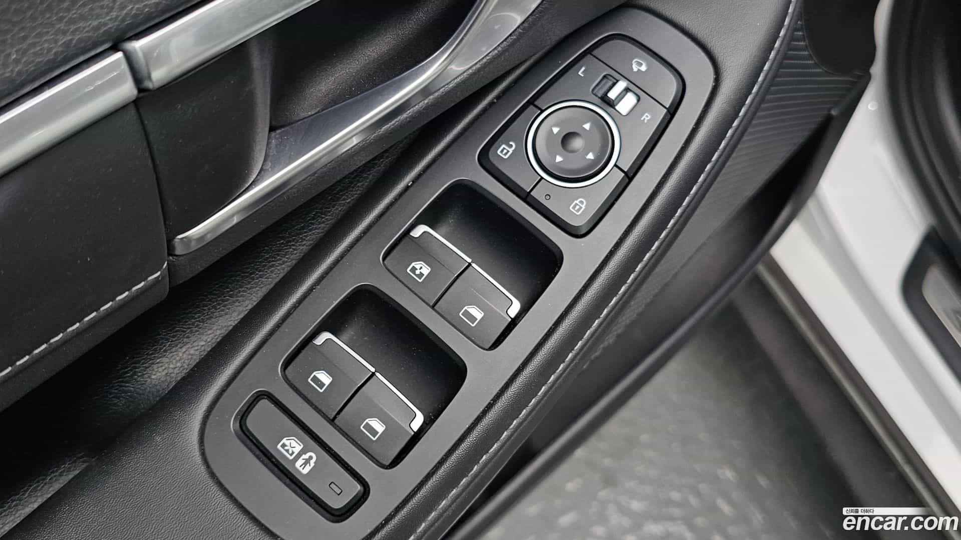 Sonata Hyundai 2022.1-OPTION-017