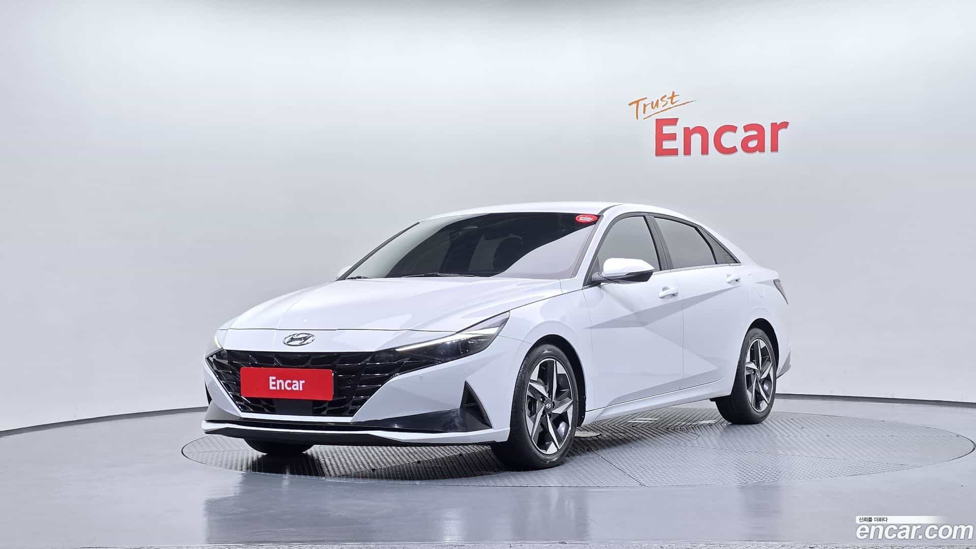 AVANTE Hyundai 2021.10-OUTER-001