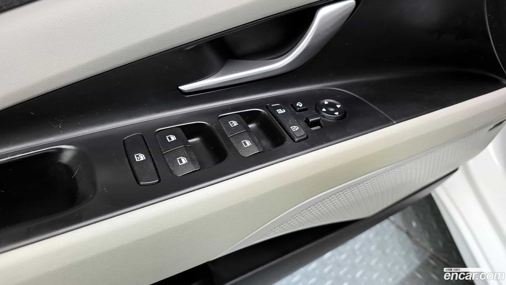 AVANTE Hyundai 2021.10-OPTION-041