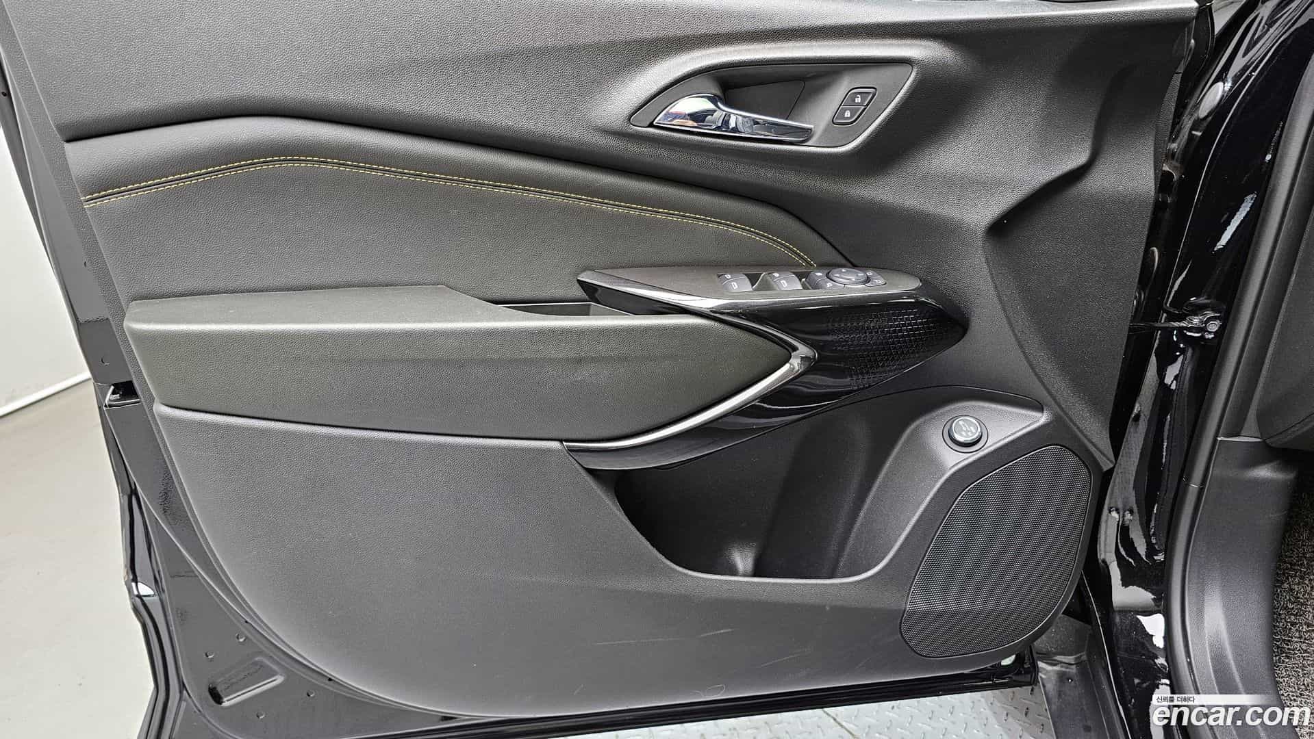 Trax Chevrolet 2023.5-INNER-034