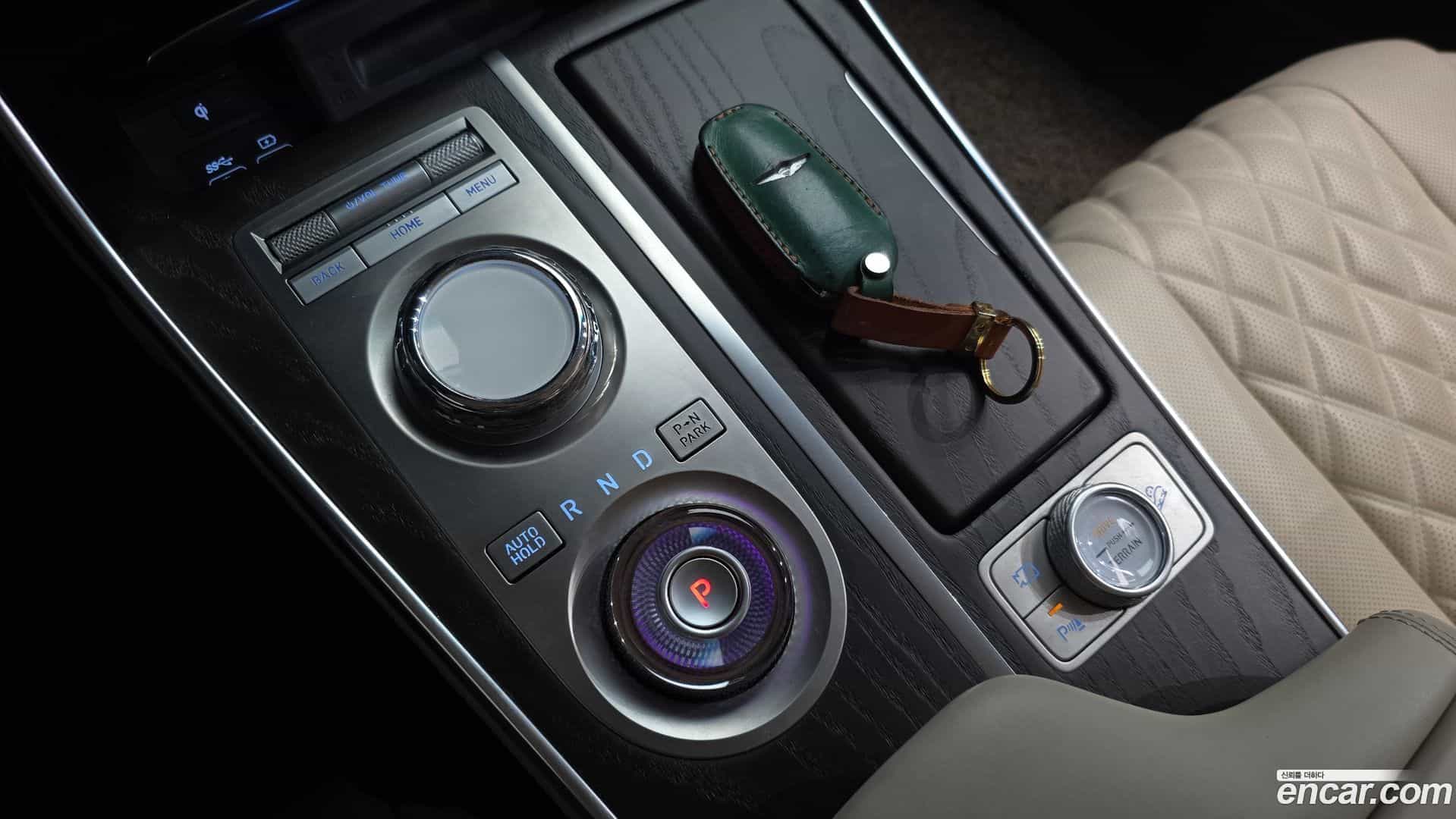GV80 Genesis 2023.0-INNER-009