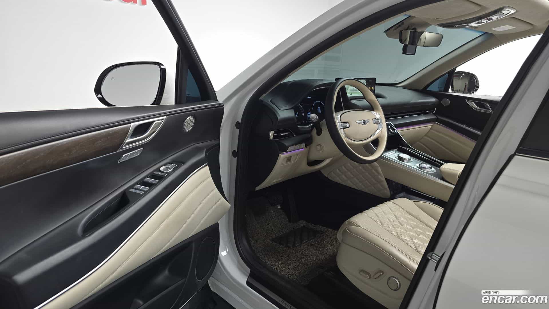 GV80 Genesis 2023.0-INNER-010