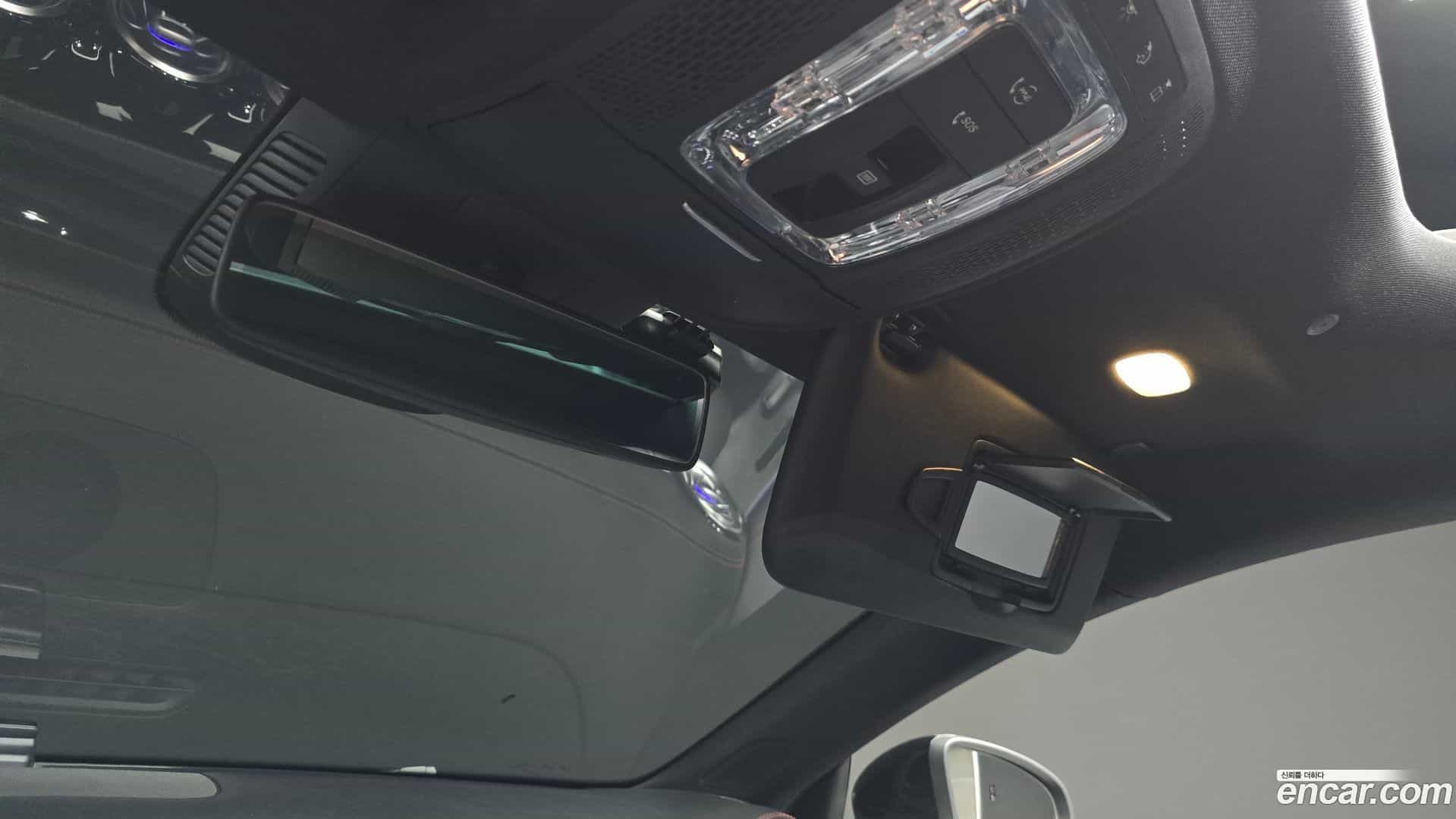 CLA-Class Mercedes-Benz 2020.3-OPTION-023