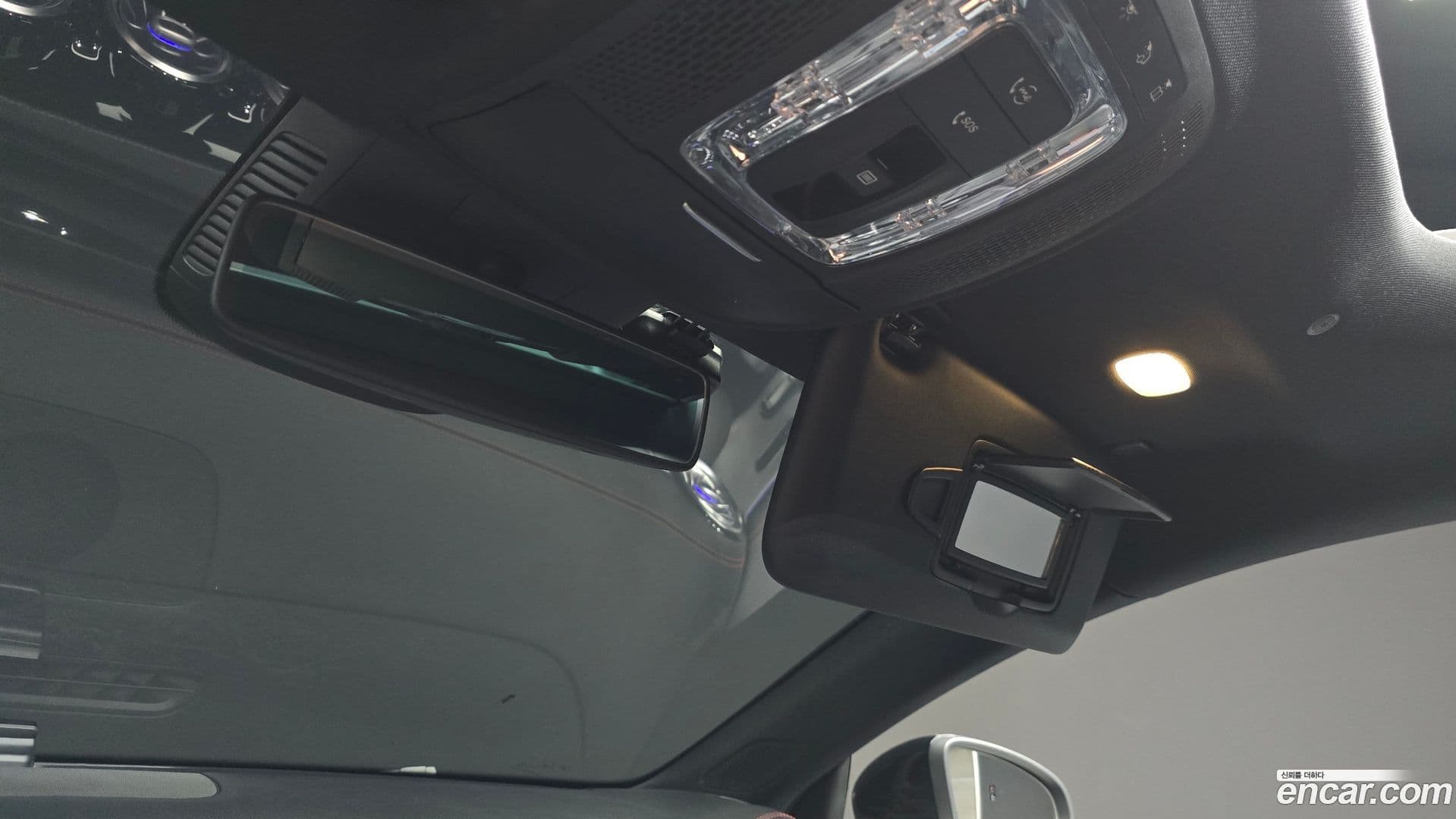 Main__Slider__Photo:CLA-Class Mercedes-Benz 2020.3-18
