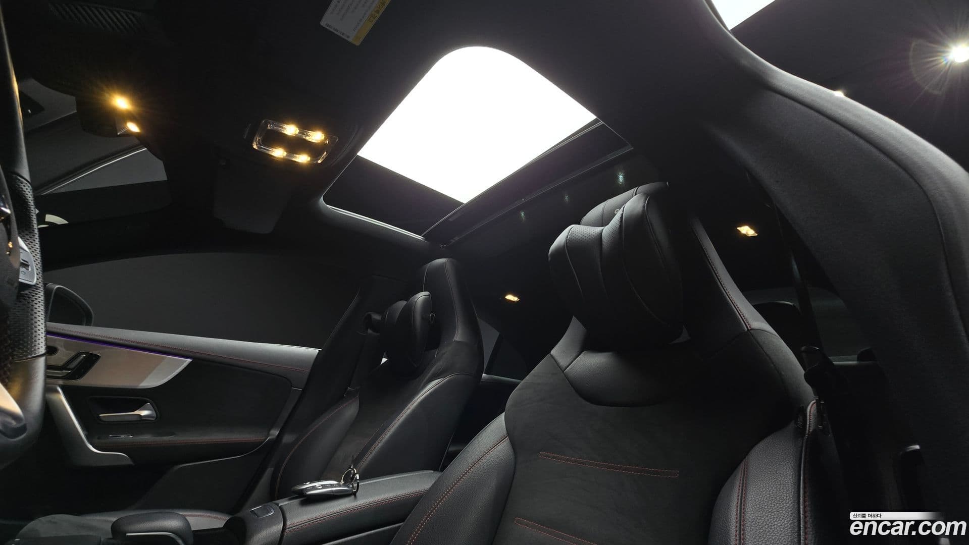 Main__Slider__Photo:CLA-Class Mercedes-Benz 2020.3-19