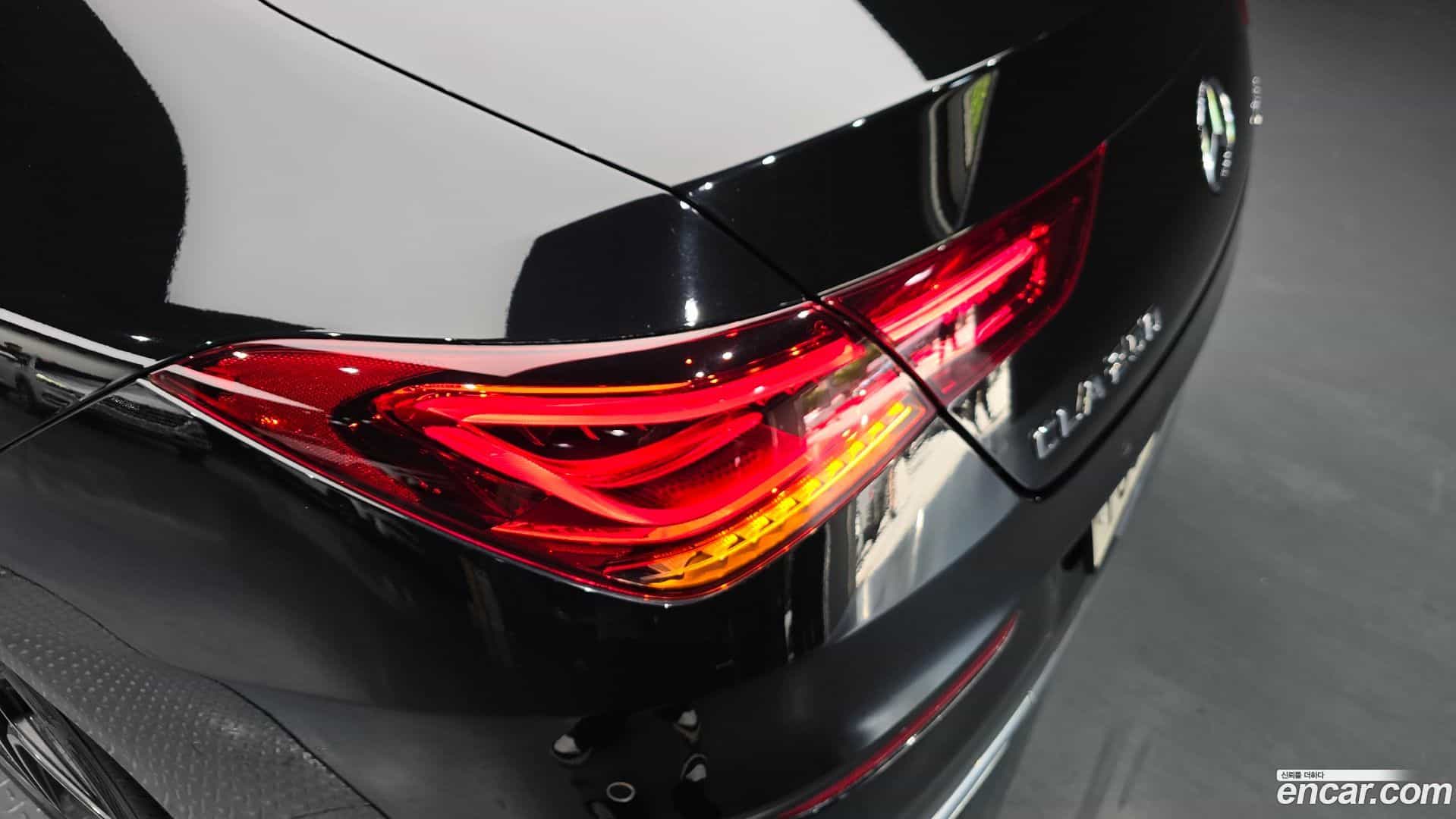 CLA-Class Mercedes-Benz 2020.3-OUTER-033