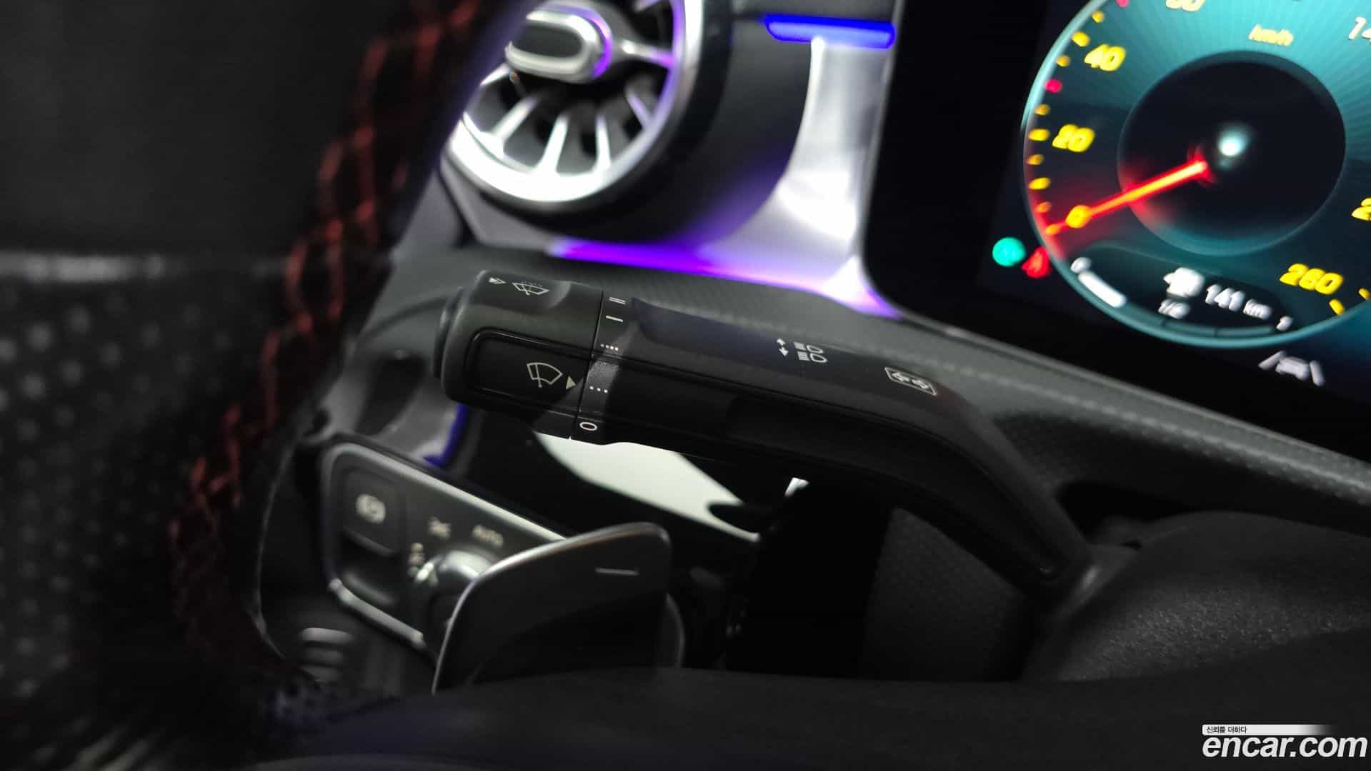 CLA-Class Mercedes-Benz 2020.3-OPTION-043