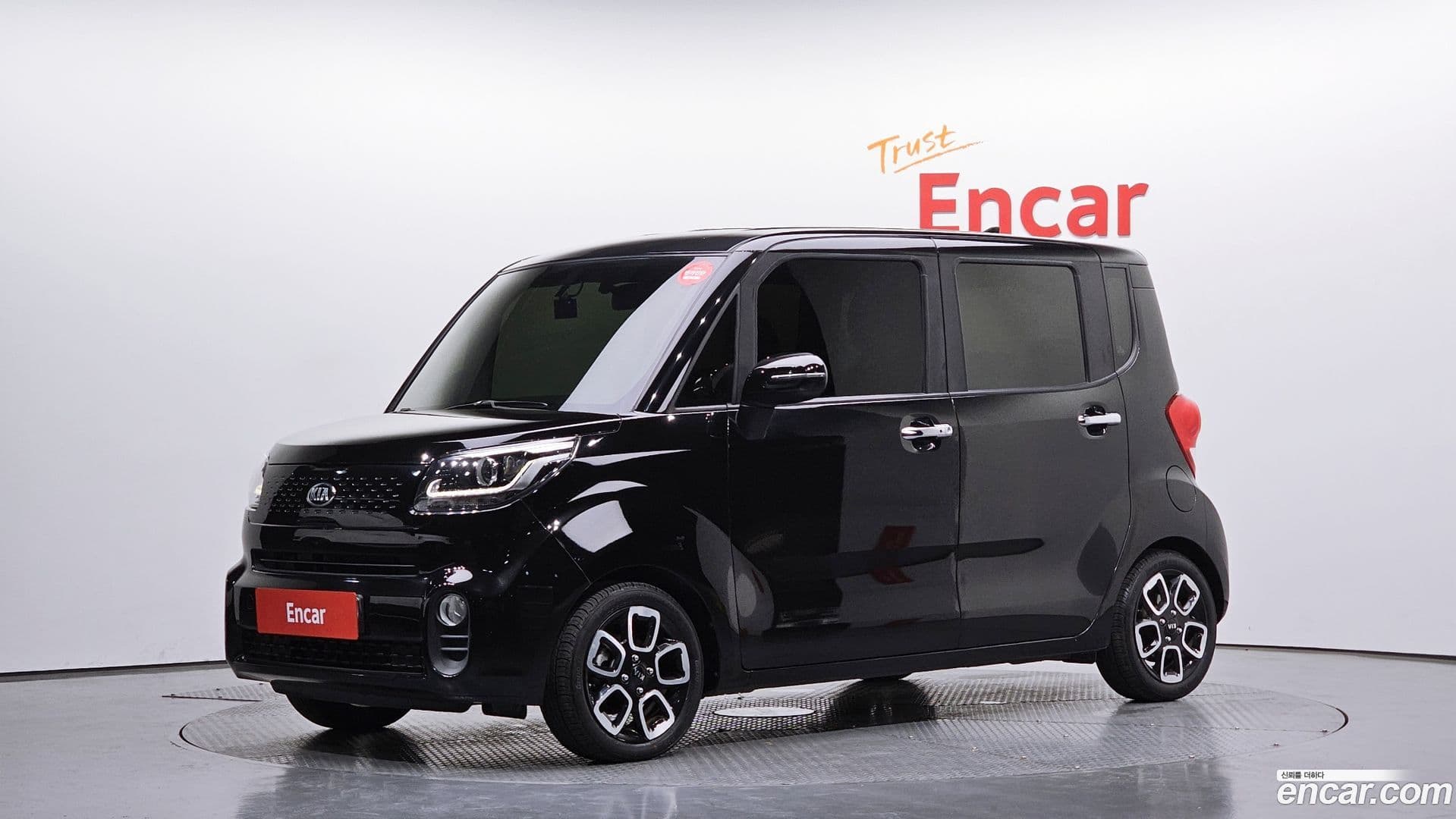 Main__Slider__Photo:RAY Kia 2021.0-0