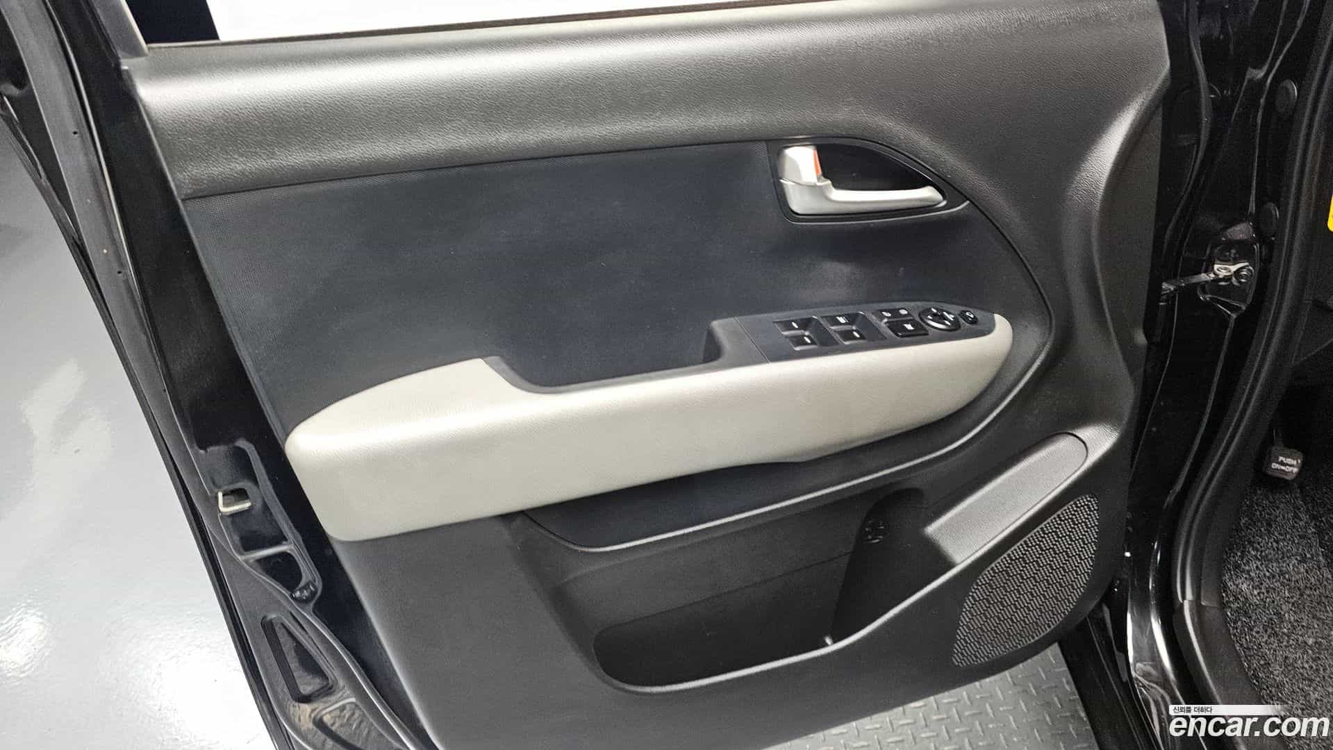 RAY Kia 2021.0-INNER-034
