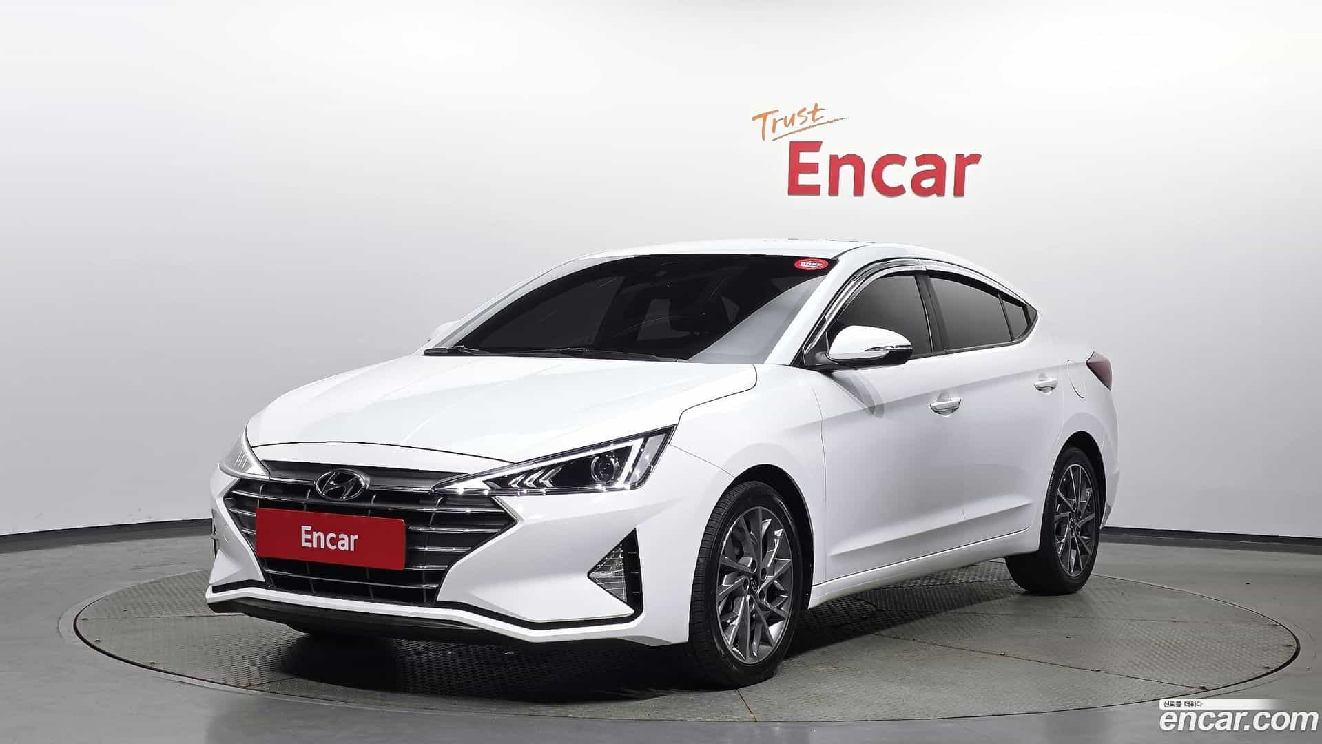 AVANTE Hyundai 2020.0-OUTER-001