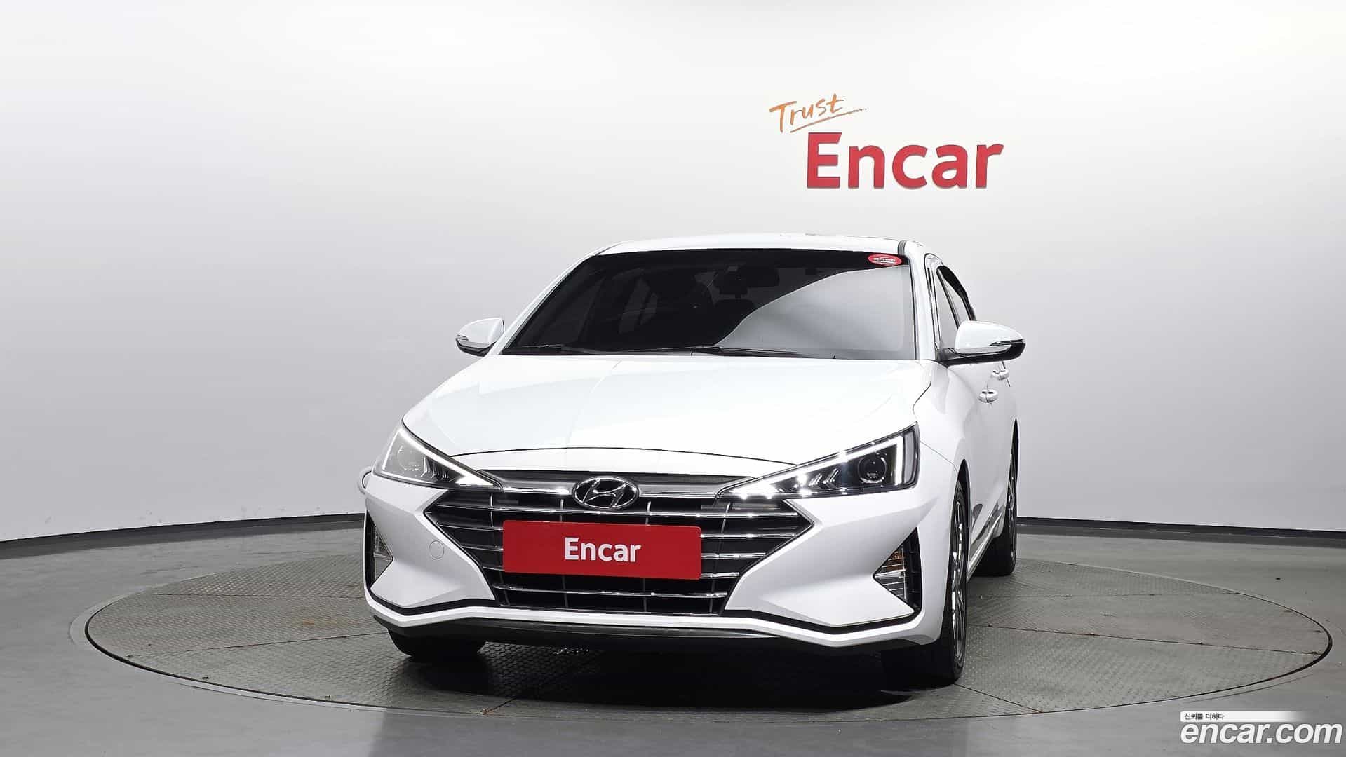 AVANTE Hyundai 2020.0-OUTER-003