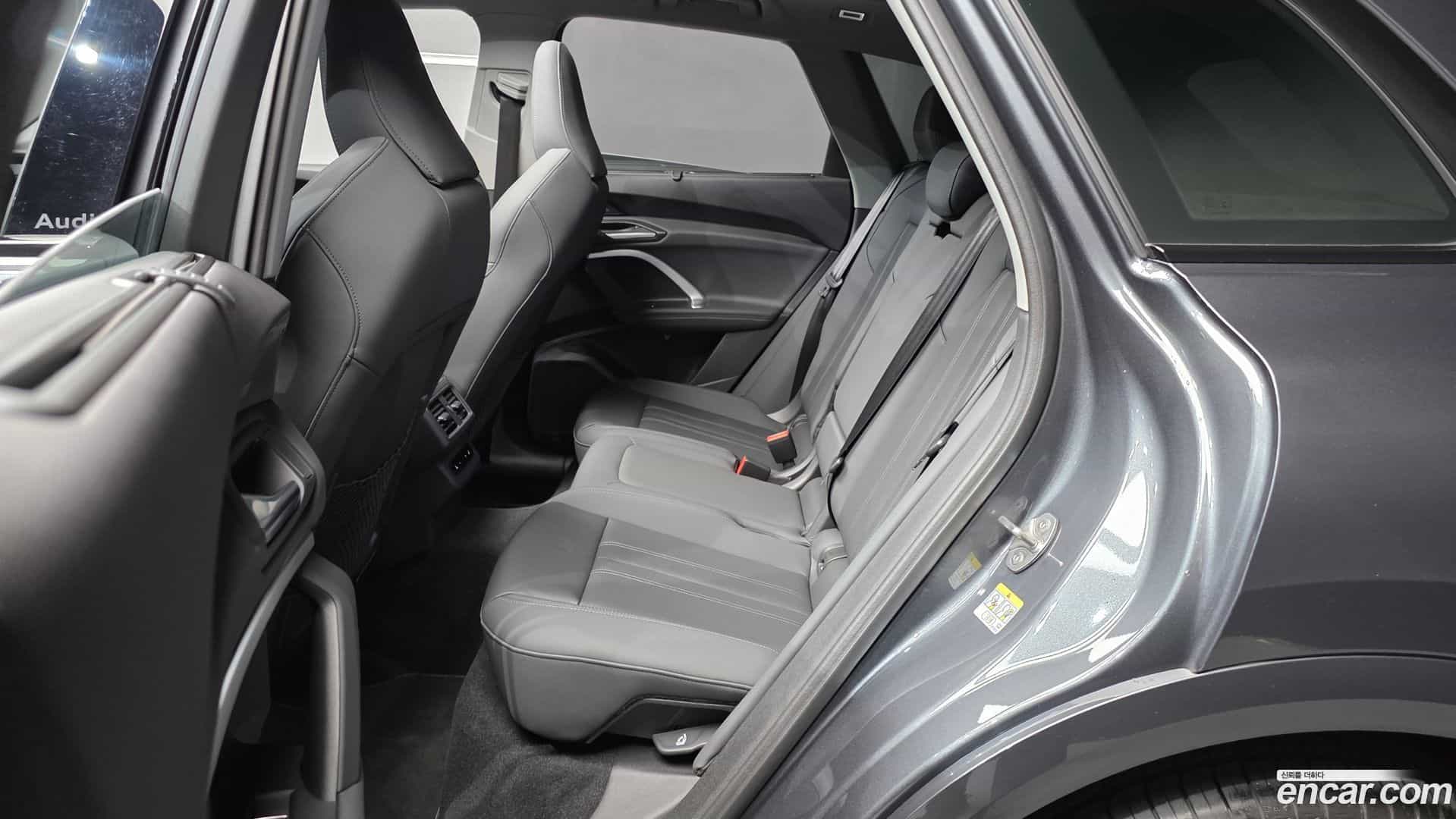 Q5 Audi 2025.8-OPTION-016