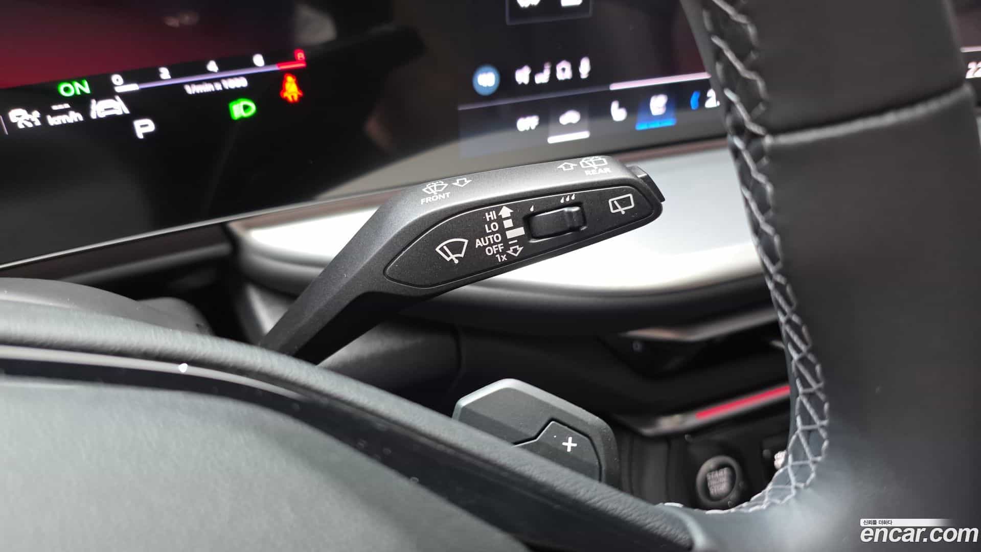 Q5 Audi 2025.8-OPTION-022