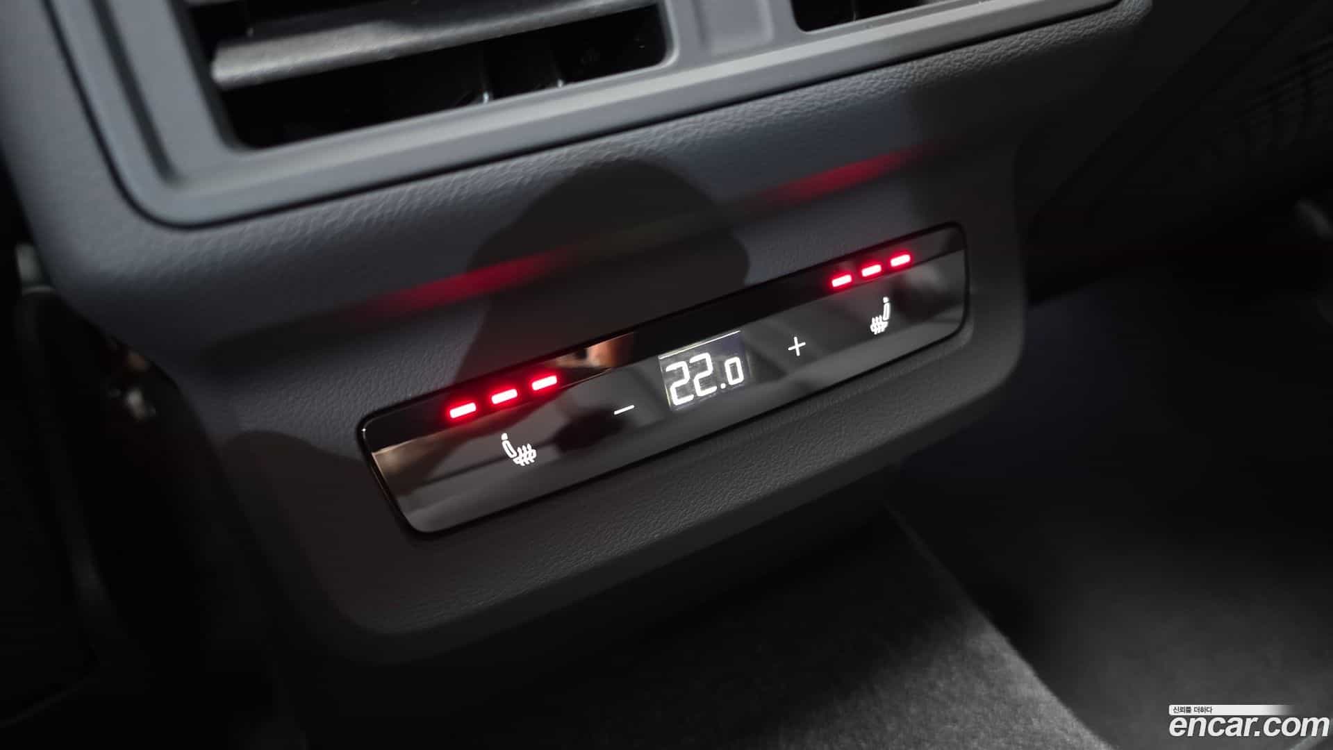Q5 Audi 2025.8-OPTION-024