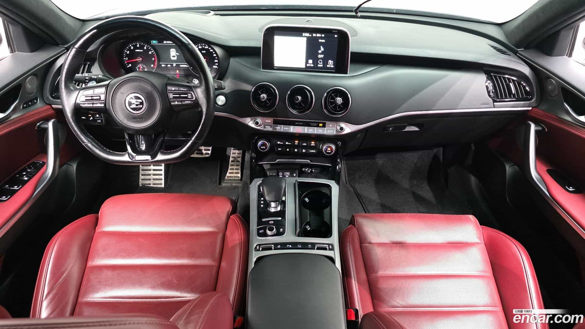 Stinger Kia 2017.8-INNER-007