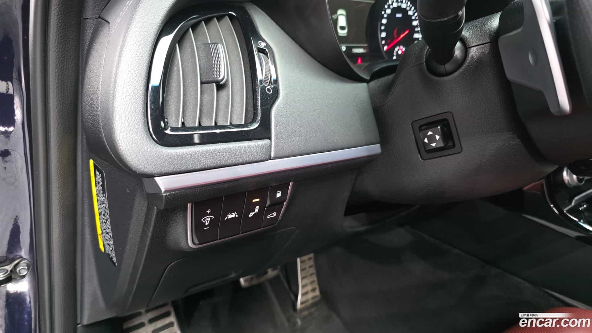 Stinger Kia 2017.8-OPTION-022
