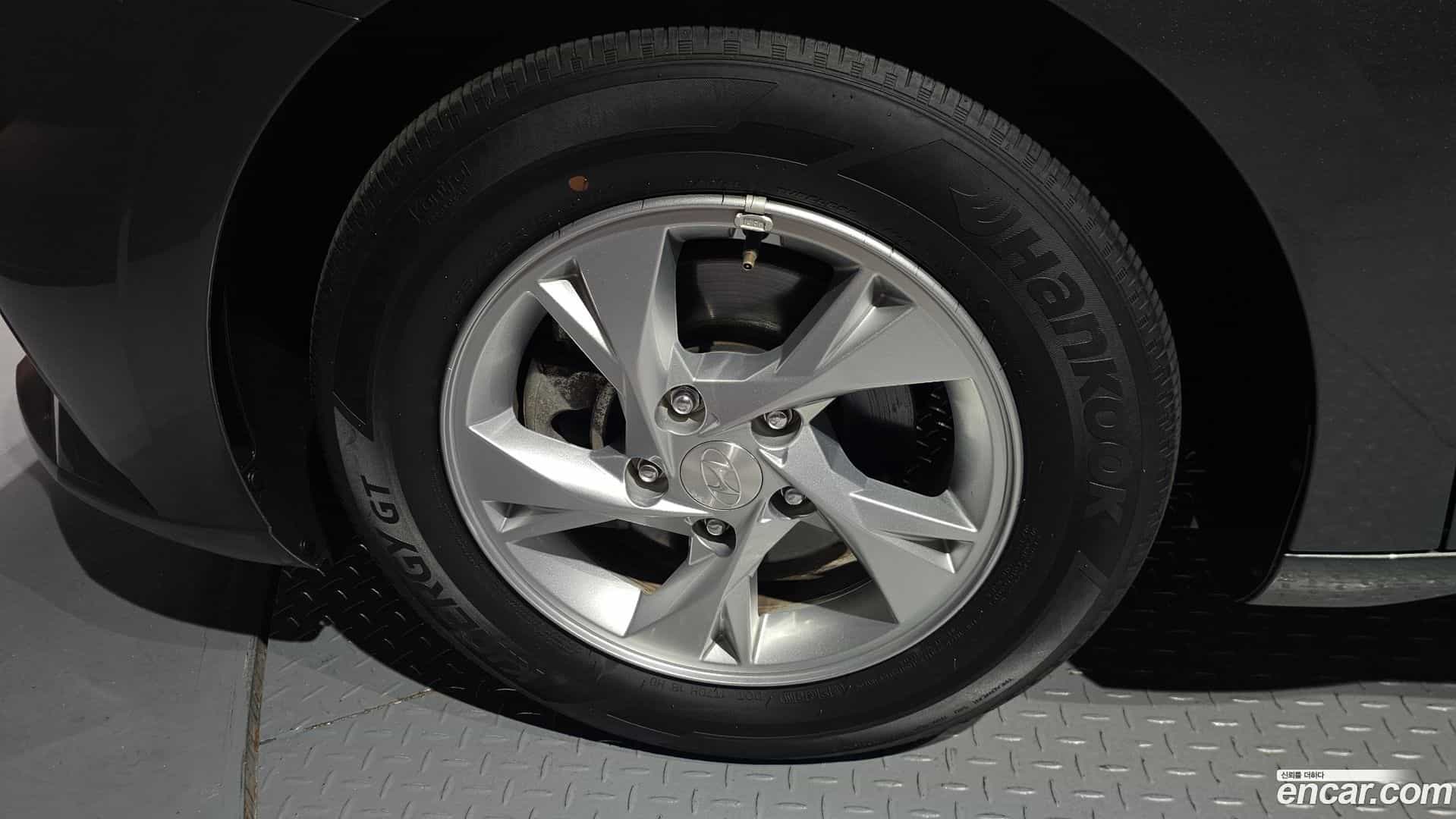 AVANTE Hyundai 2021.6-OUTER-005