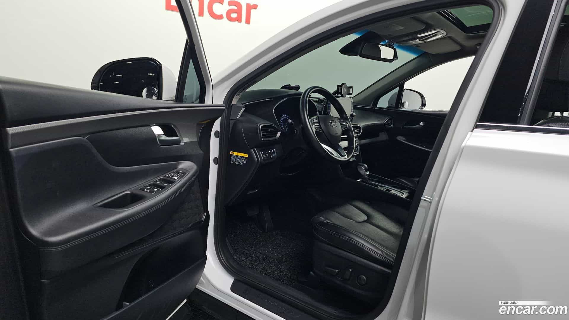 Santafe Hyundai 2019.2-INNER-010