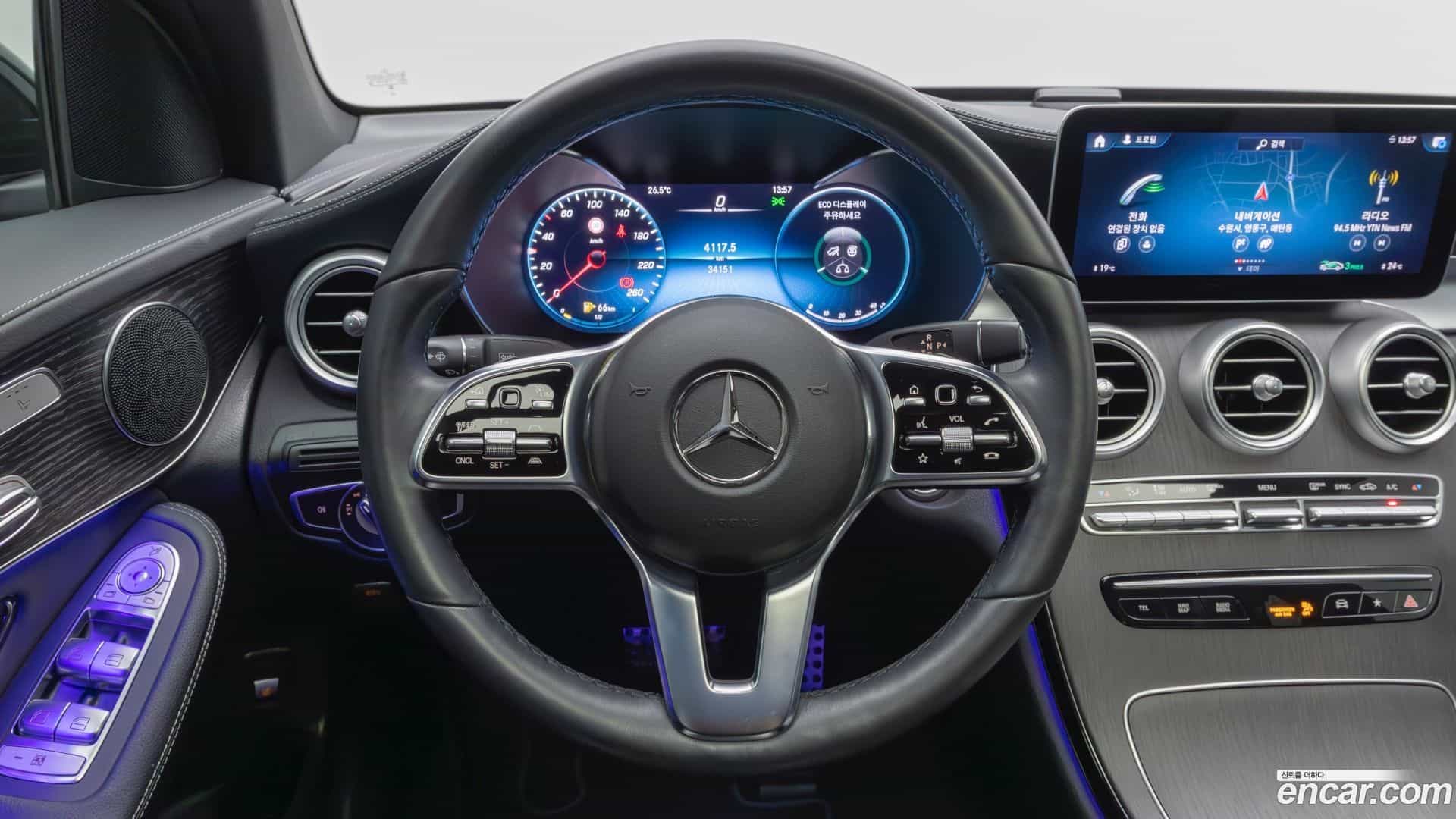 GLC-Class Mercedes-Benz 2023.1-OPTION-023