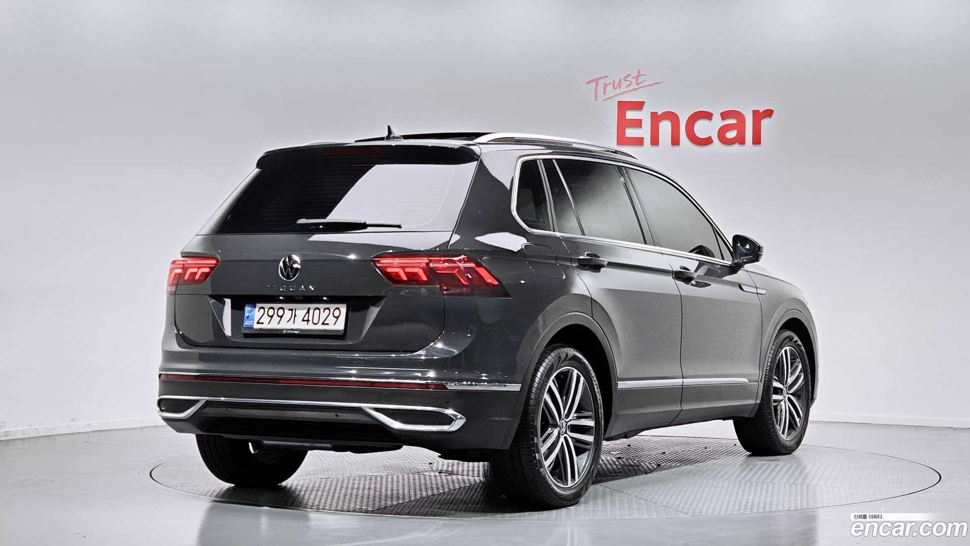 Tiguan Volkswagen 2022.7-OUTER-002
