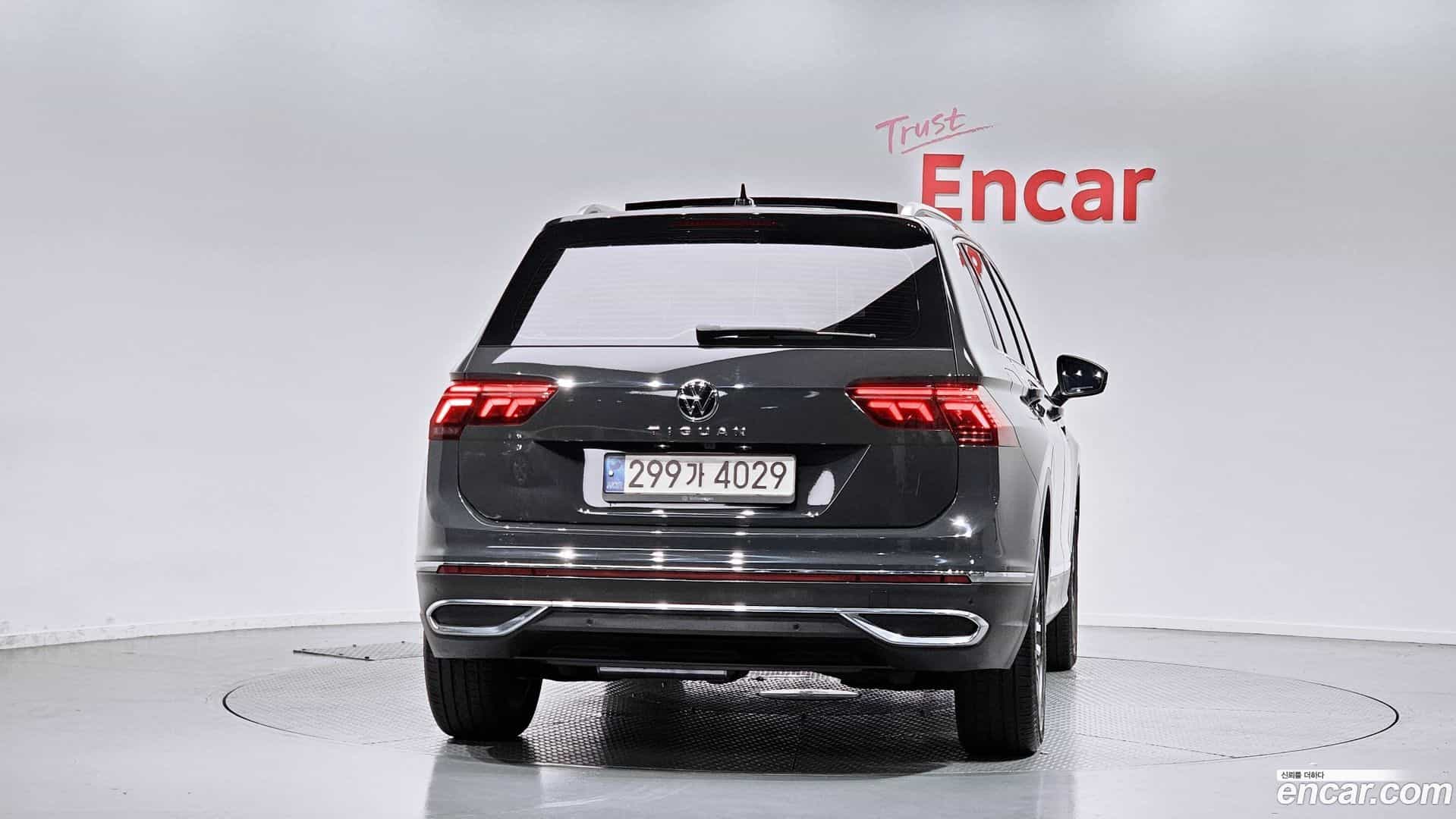 Tiguan Volkswagen 2022.7-OUTER-004