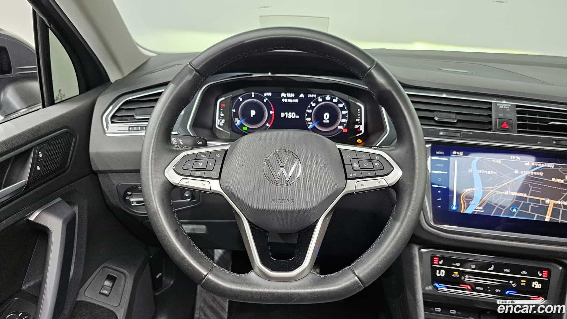 Tiguan Volkswagen 2022.7-OPTION-019