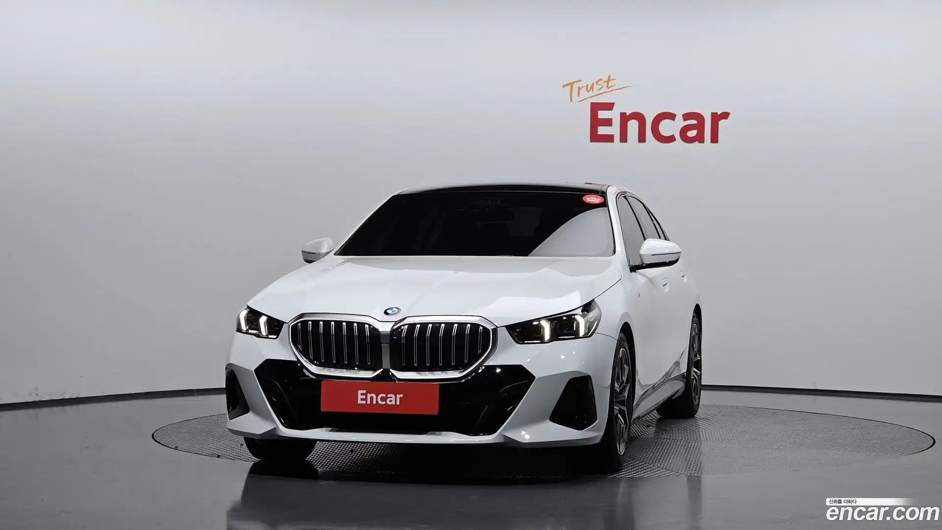 5-Series BMW 2025.4-OUTER-003