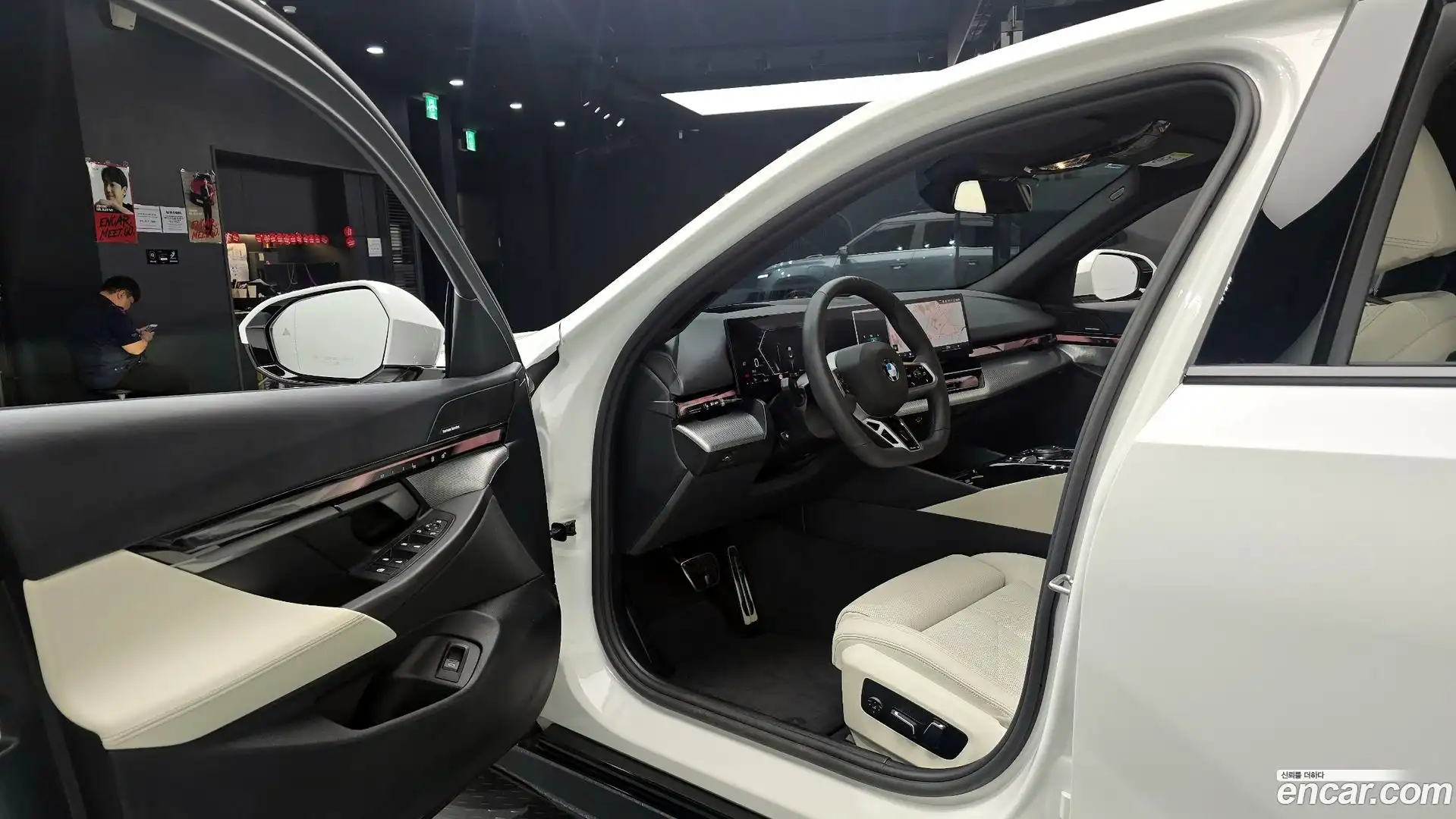 5-Series BMW 2025.4-INNER-010