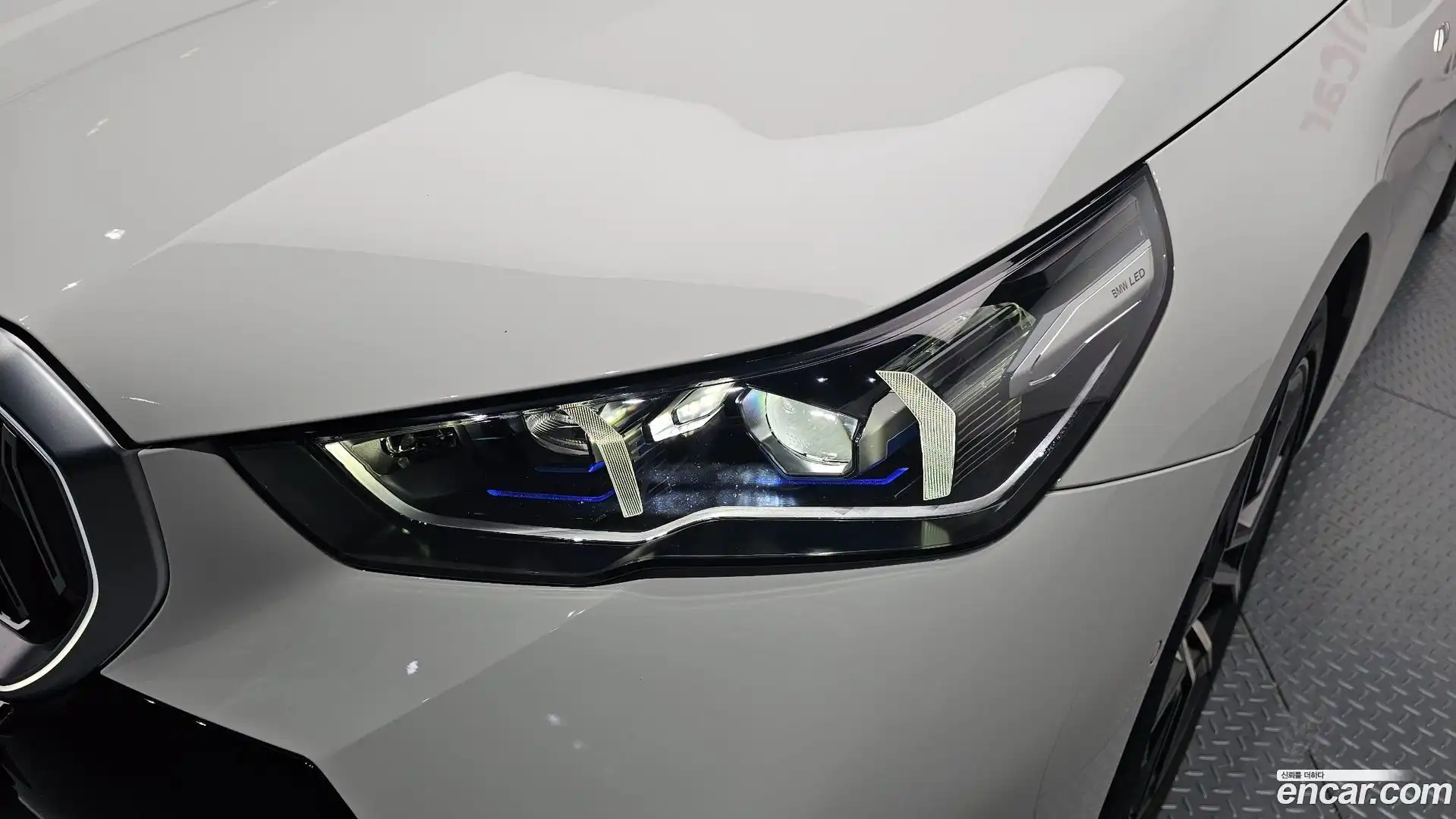 5-Series BMW 2025.4-OUTER-032