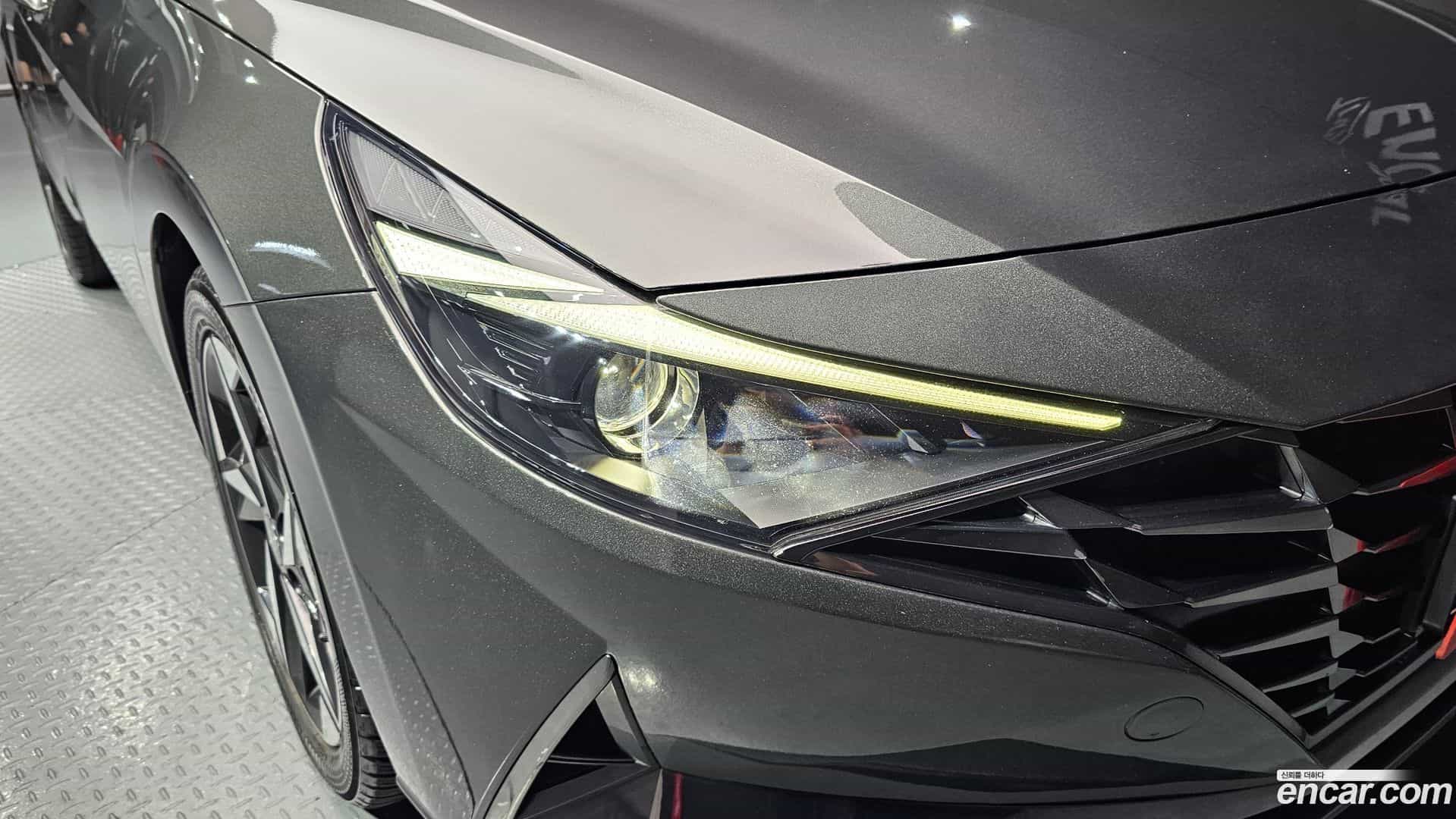 AVANTE Hyundai 2021.0-OUTER-032