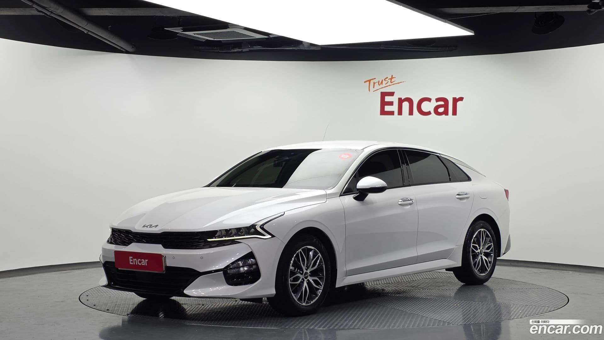 Main__Slider__Photo:K5 Kia 2023.10-0