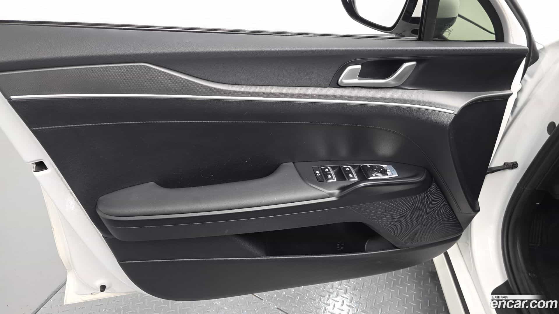 K5 Kia 2023.10-INNER-034