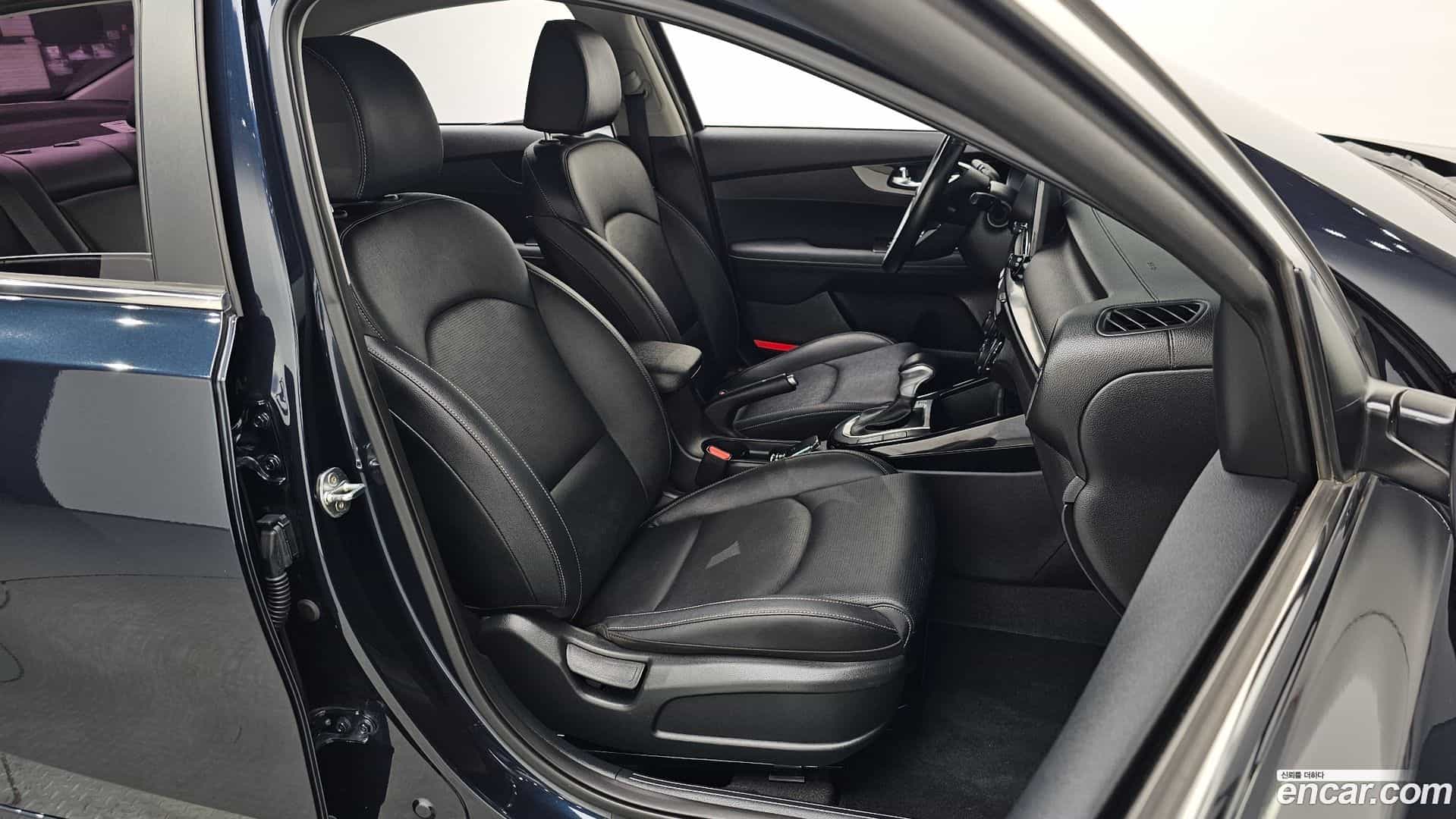 K3 Kia 2019.7-OPTION-015