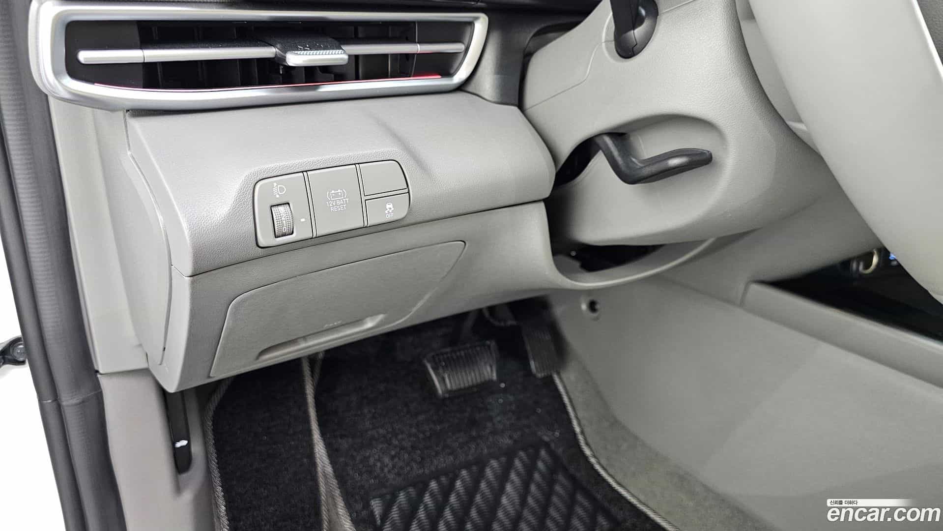 AVANTE Hyundai 2025.7-OPTION-023