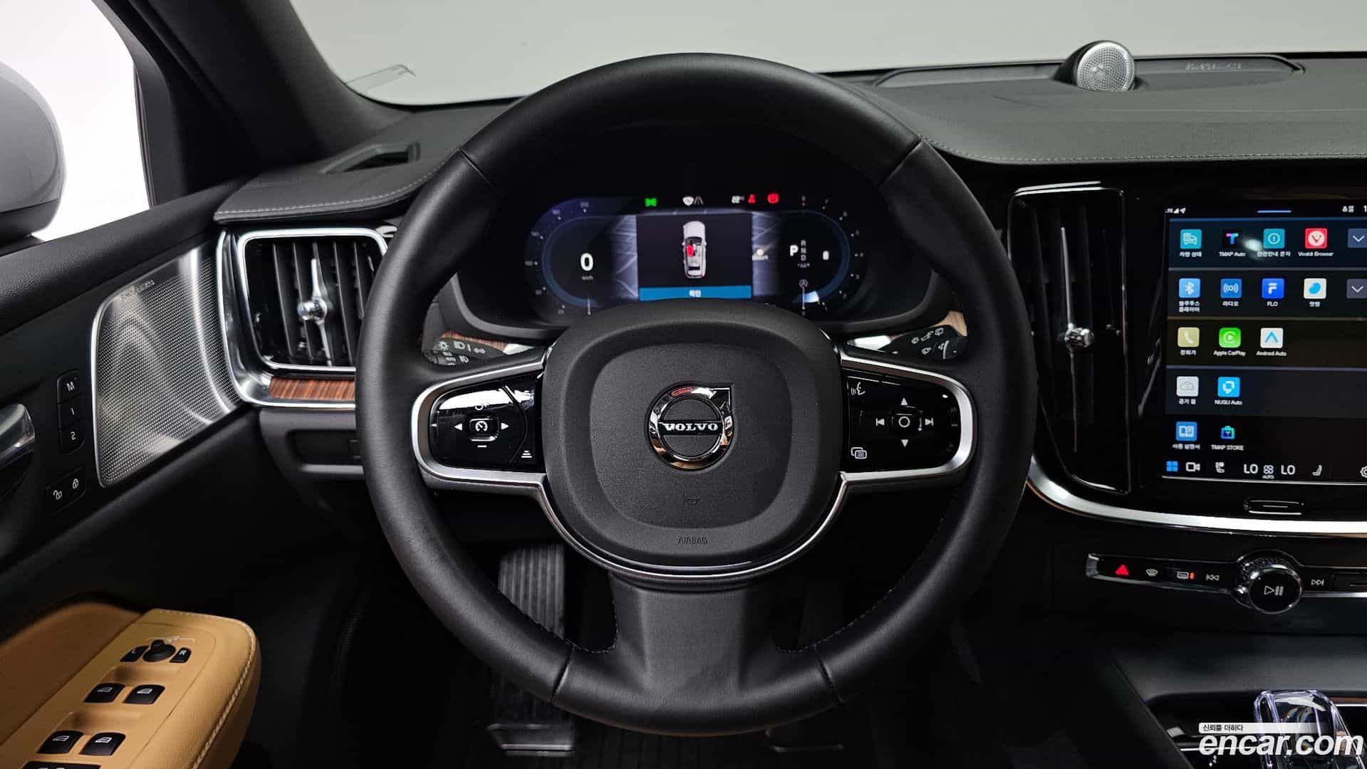 V60 Volvo 2024.6-OPTION-017