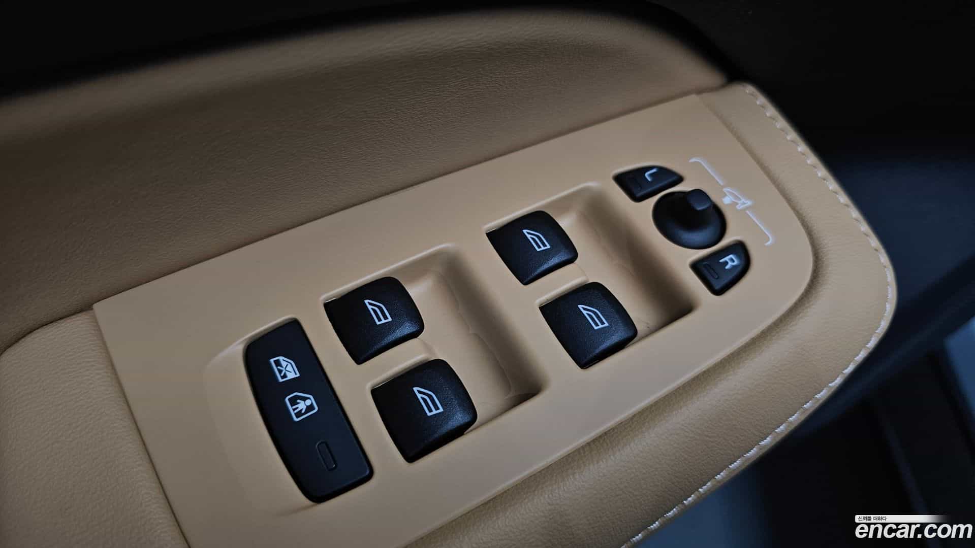V60 Volvo 2024.6-OPTION-023