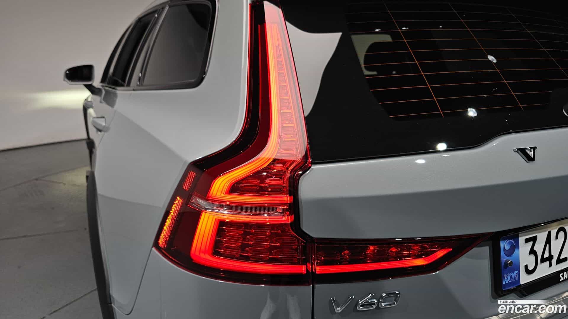 V60 Volvo 2024.6-OUTER-033