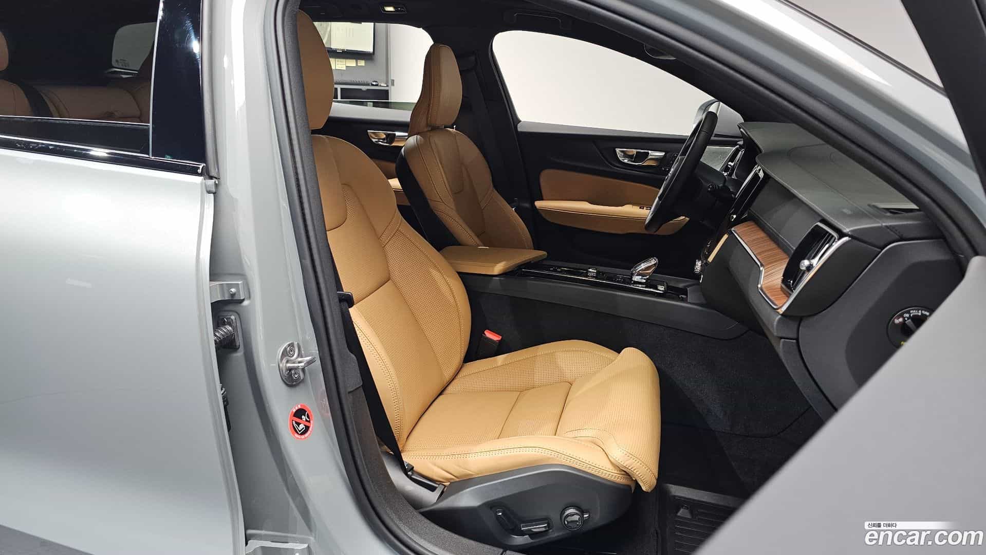 V60 Volvo 2024.6-INNER-036