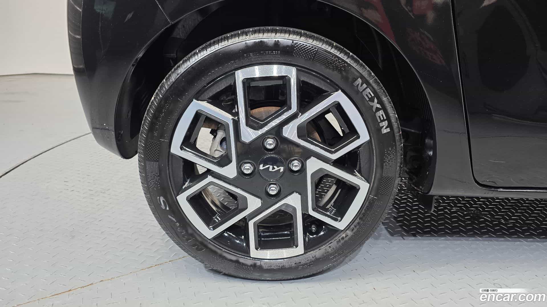 RAY Kia 2024.1-OUTER-031