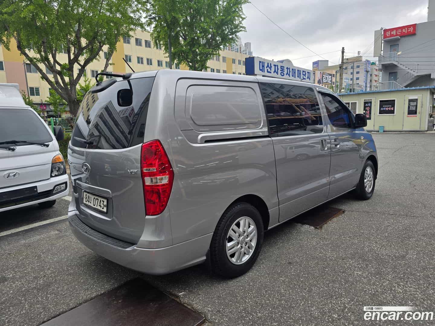Starex Hyundai 2019.6-OUTER-003