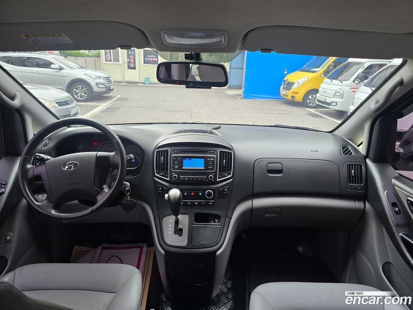 Starex Hyundai 2019.6-INNER-007