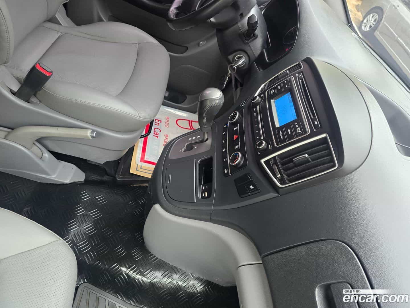 Starex Hyundai 2019.6-OPTION-022