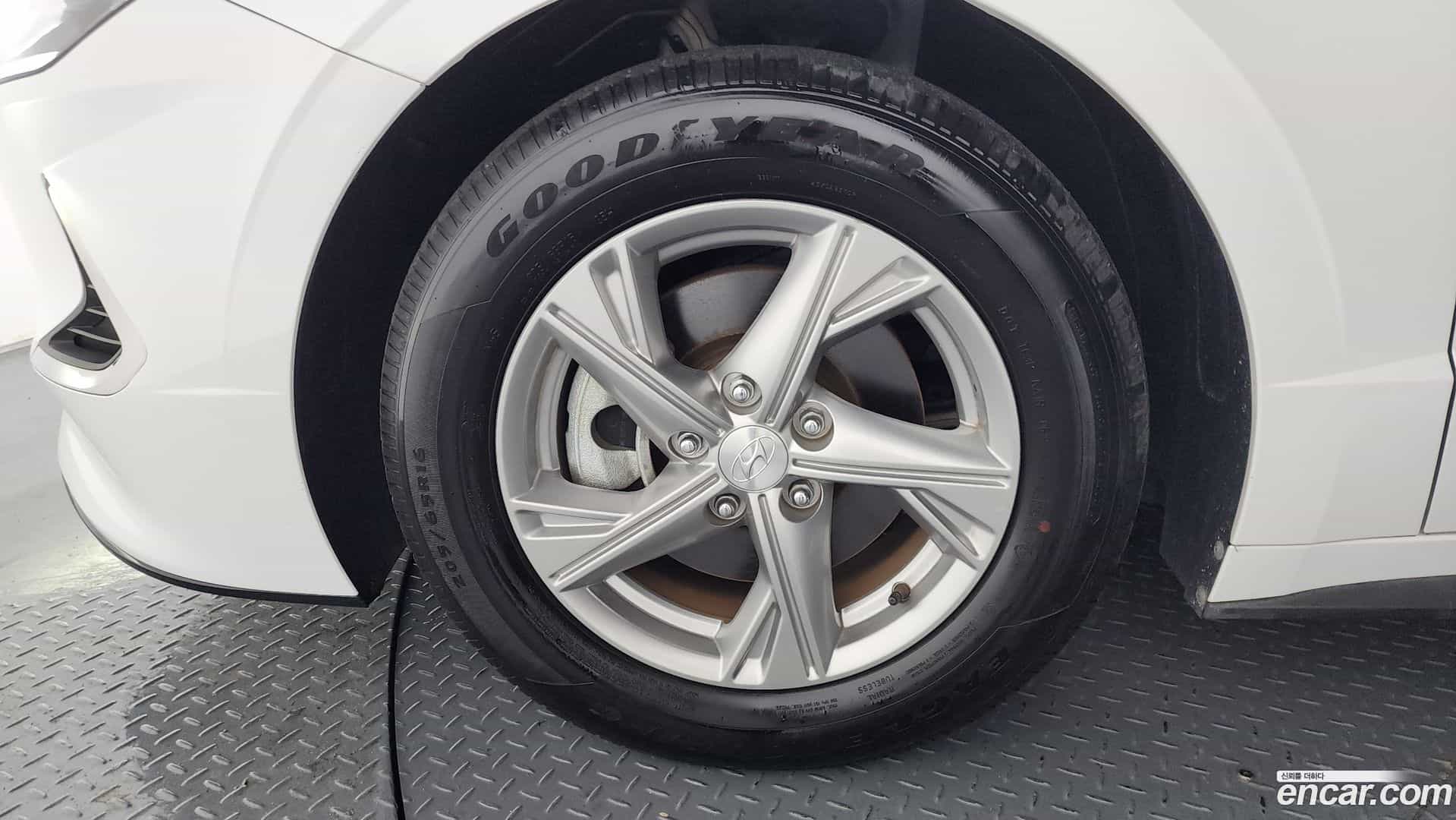 Sonata Hyundai 2019.4-OUTER-005