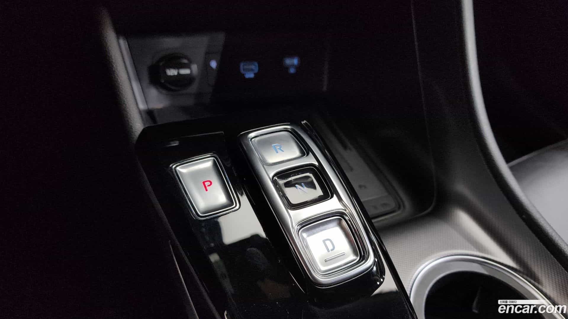 Sonata Hyundai 2019.4-INNER-009