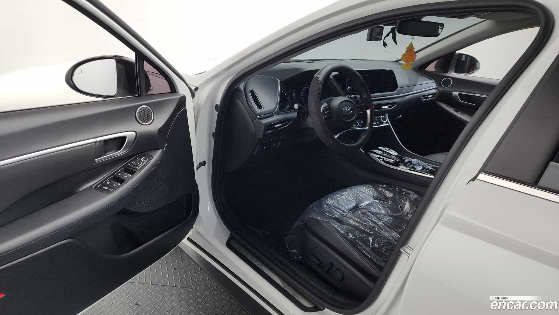Sonata Hyundai 2019.4-INNER-010