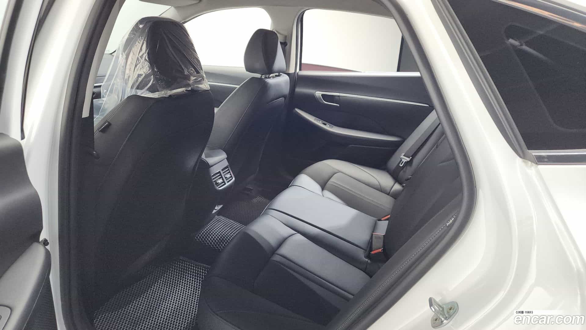Sonata Hyundai 2019.4-OPTION-015