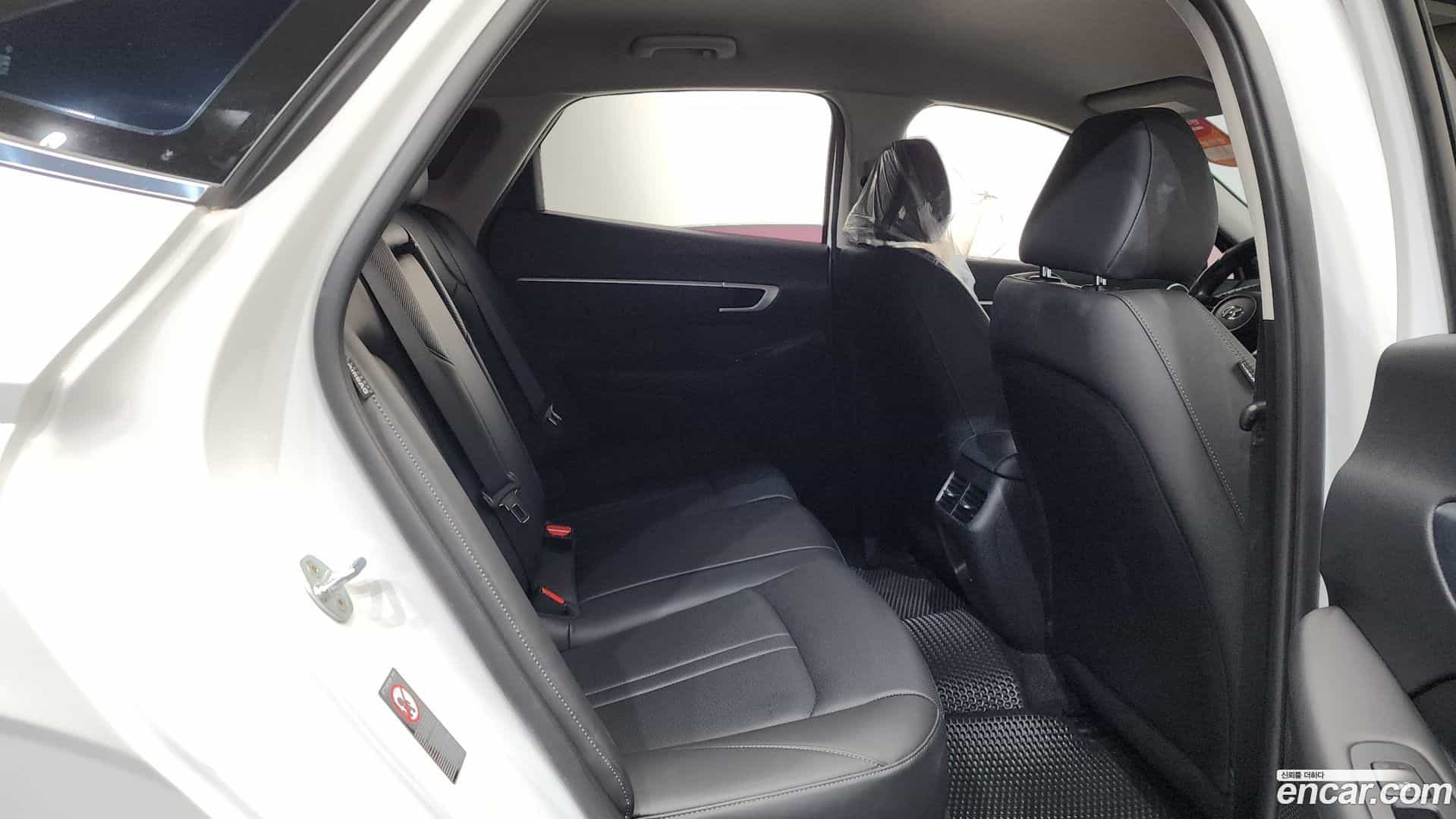 Sonata Hyundai 2019.4-OPTION-016