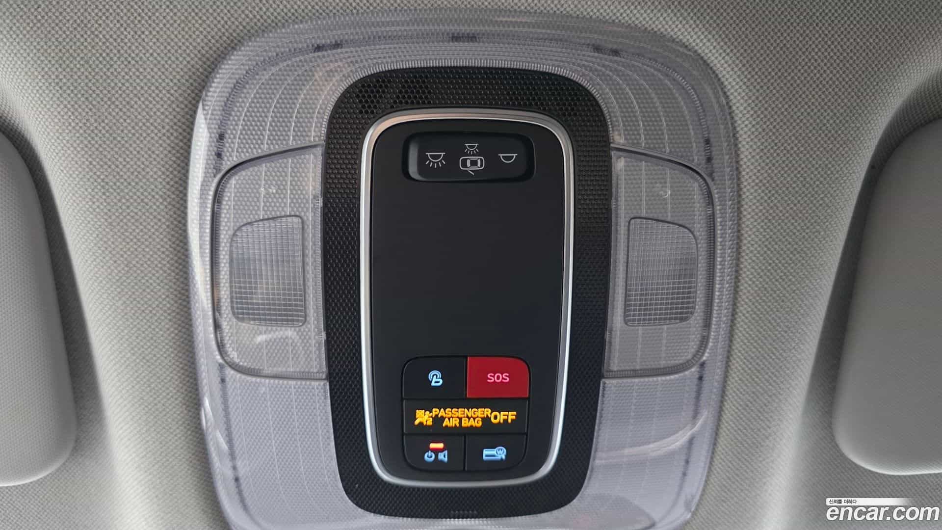 AVANTE Hyundai 2022.0-OPTION-044