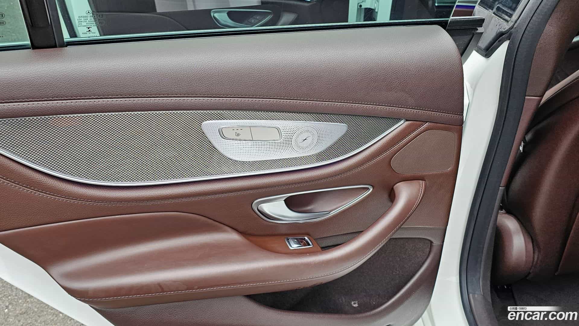 CLS-Class Mercedes-Benz 2020.8-OPTION-022