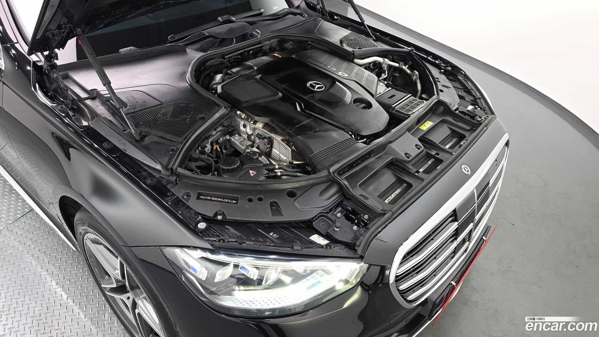 S-Class Mercedes-Benz 2022.7-OUTER-006